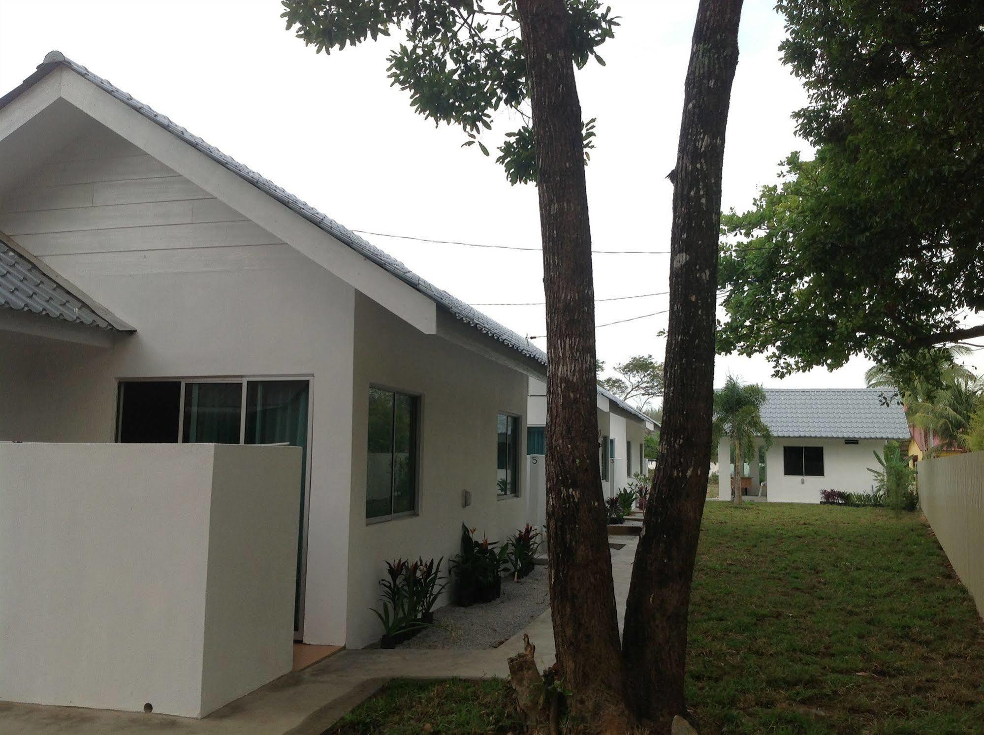 The Fint Hus Villa Langkawi Exterior foto