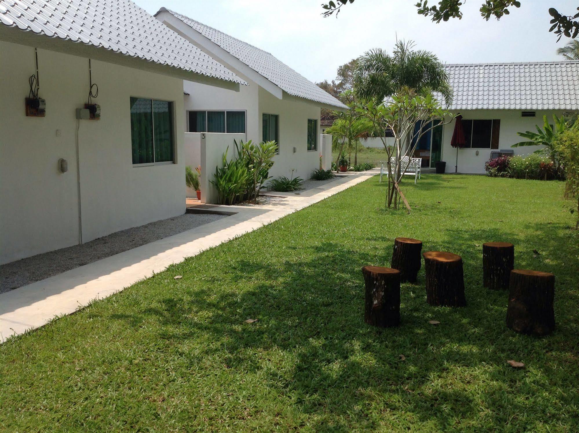 The Fint Hus Villa Langkawi Exterior foto